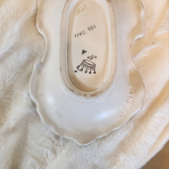 German handcrafted vintage porcelain dish with stamp - Picture 2 of 12